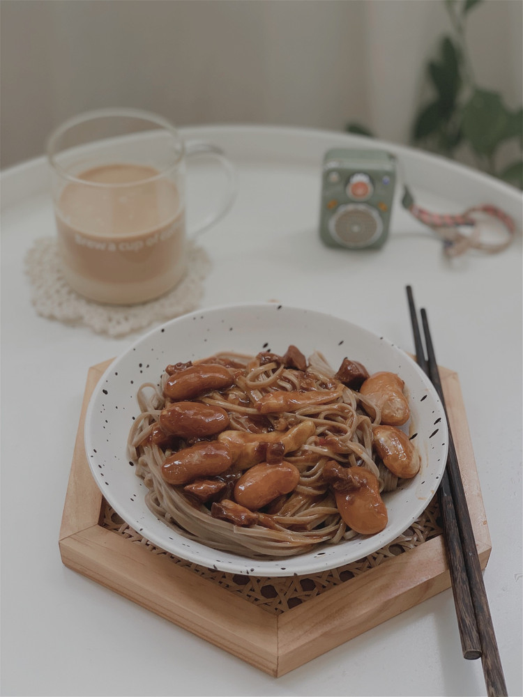 今日早餐｜泡椒牛肉拌荞麦面&冰咖啡图8