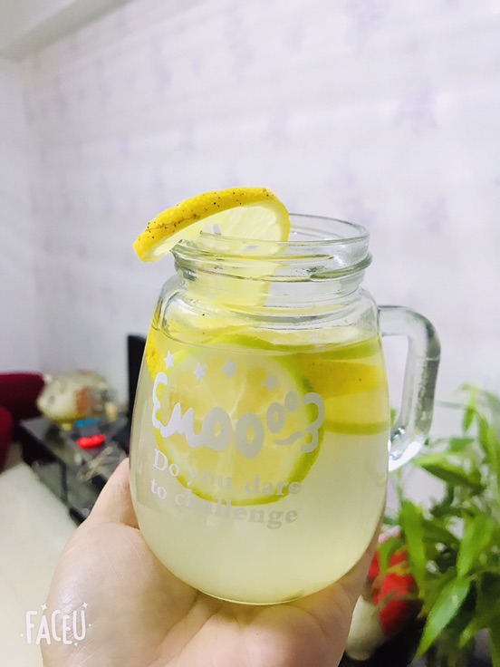 夏日炎炎，来一杯清新柠檬茶吧……🍋🍋🍋🍋图1