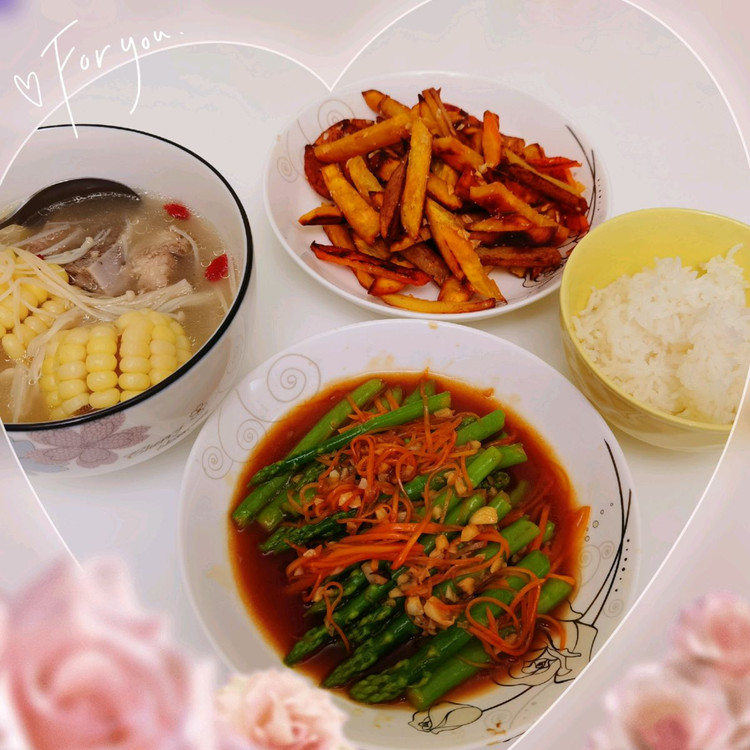 中餐大骨玉米汤，蒜香芦笋，干烹蔬菜条图1
