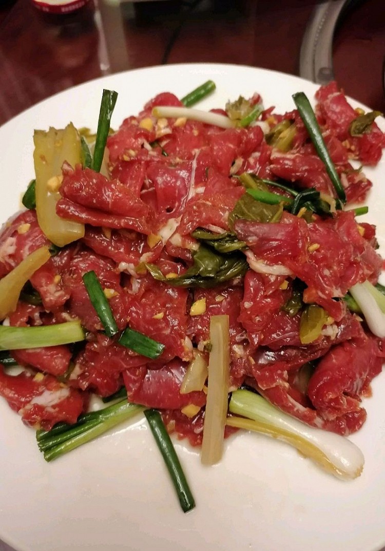 铜锅酸汤牛肉，牛肉可涮，可烧图3