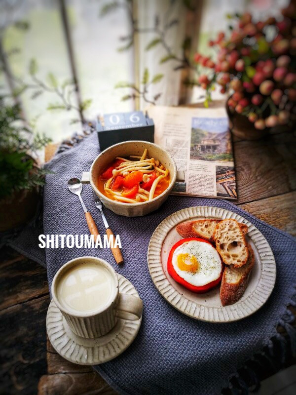 早餐 💖Day ②③⑨晨食#木有胃口木有心情的早餐，昨儿牙痛一整天，脸都是肿的[可怜]，连续两天没有晨跑了，浑身不得劲儿。应该对自己狠一点，逼自己努力，再过几年你将会感谢今天发狠的自己、恨透今天懒惰的自己。图4