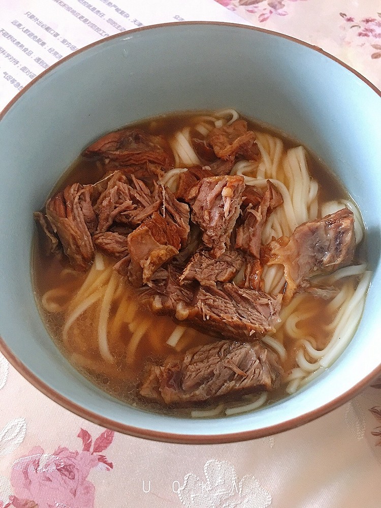 牛肉面，清炒油麦菜图2