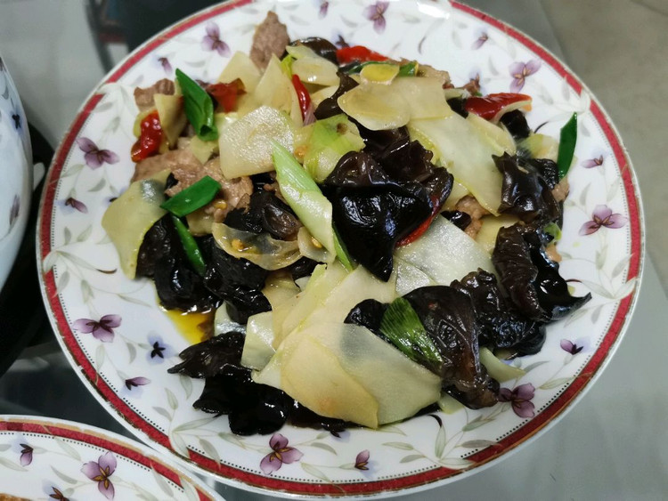 苦瓜煎蛋，青菜头肉片图2