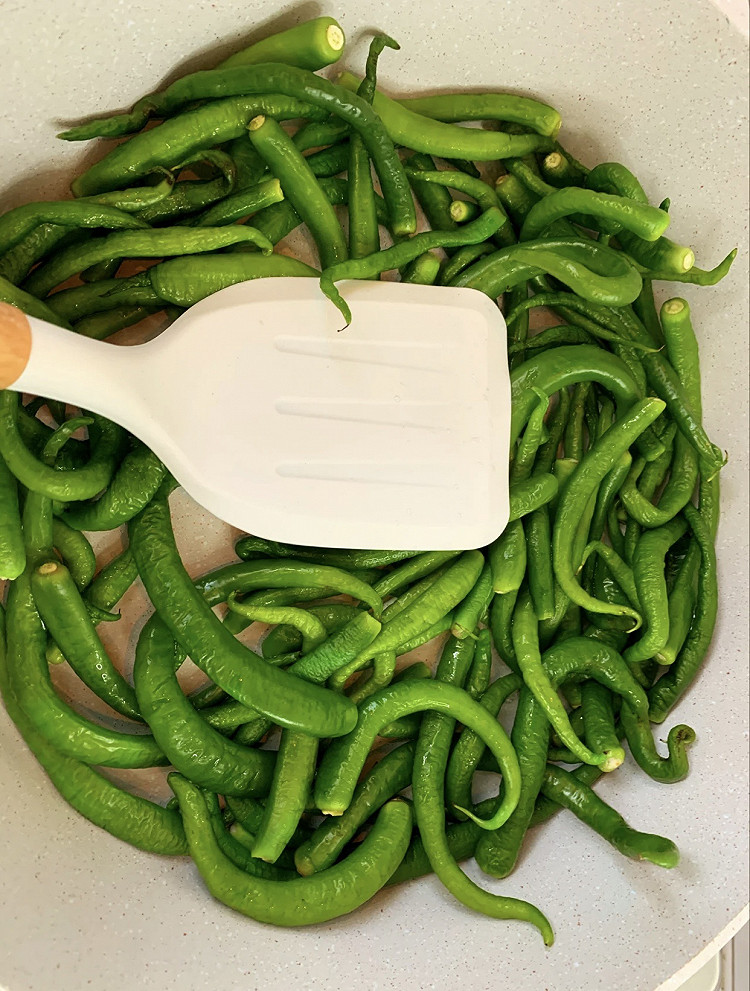 皮蛋擂辣椒！永远的神！下饭单品干饭人必备神器 太下饭了绝了图2