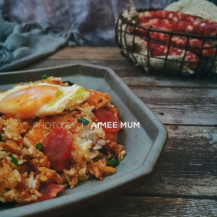 有锅巴的煲仔饭才是合格的😍钛合金炒锅版的煲仔饭一点也不粘哦锅巴恰到好处😚图2