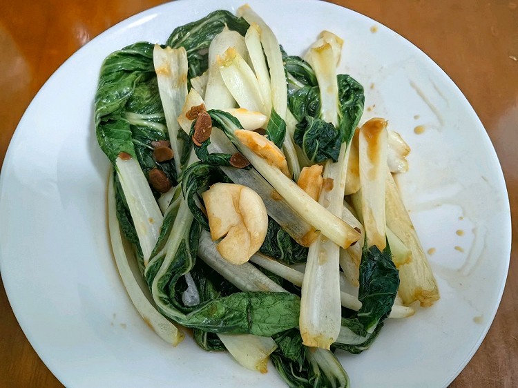 萝卜炖牛排骨、炒小白菜、酸甜空心菜梗图3