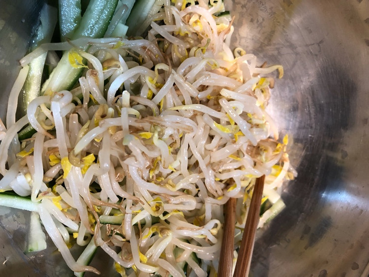 炝黄瓜绿豆芽—快手菜、健康素食图4