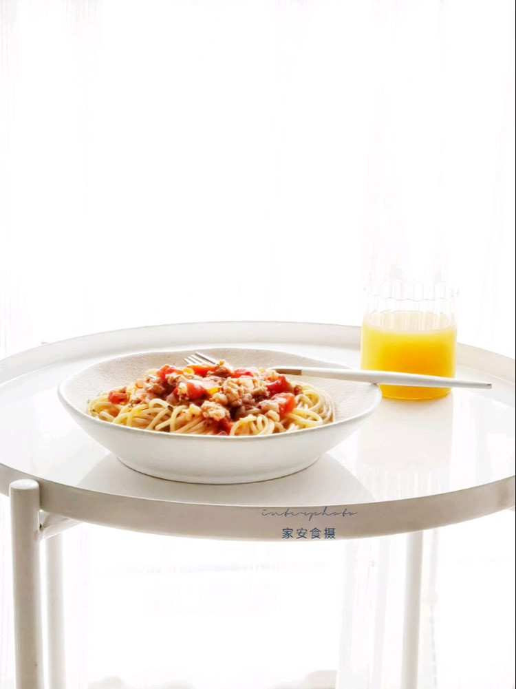 🌮 家安乐享早餐：蕃茄肉酱意面+橙汁图1