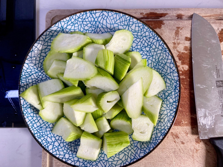 丝瓜鸡蛋粉丝汤太太太太太好喝了图3