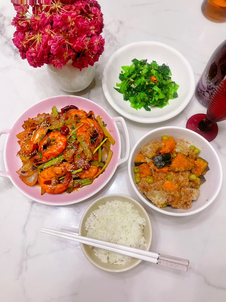 香辣虾+粉蒸肉+炒青菜图1
