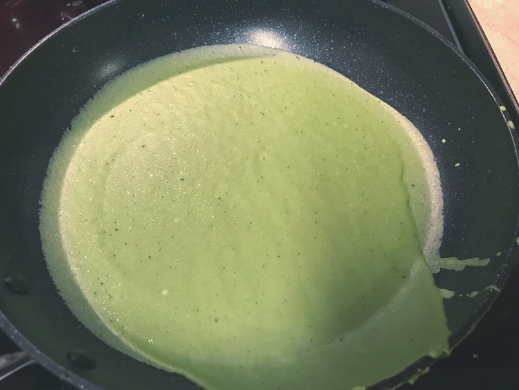用电陶炉摊千层蛋糕饼皮一次就成功图3