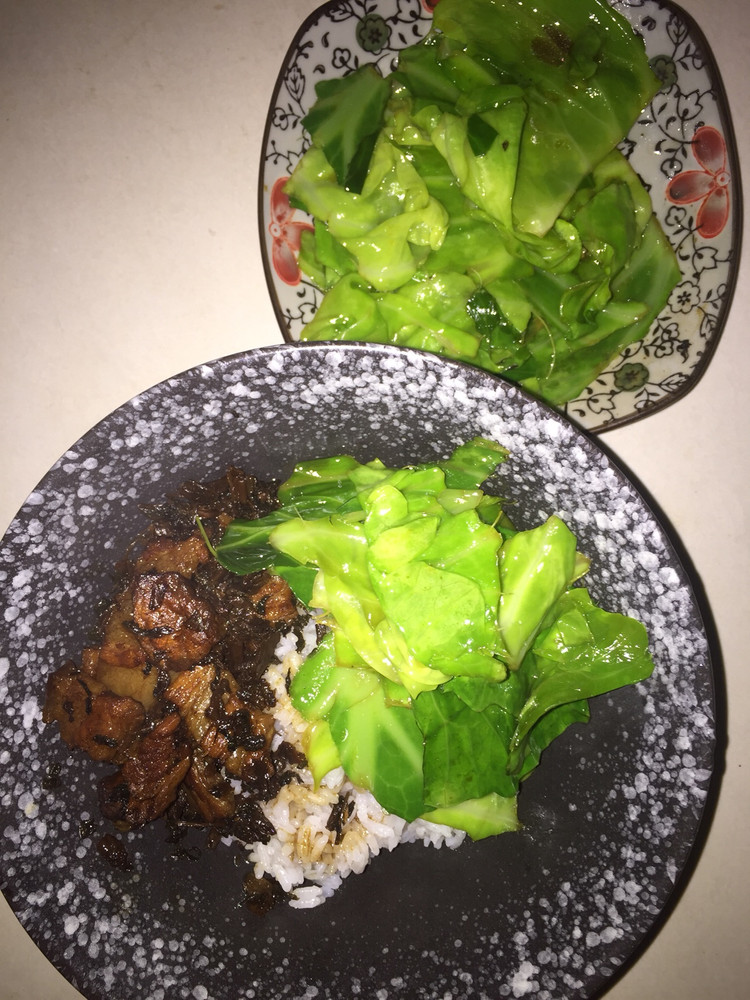 梅干菜烧肉盖码饭图2