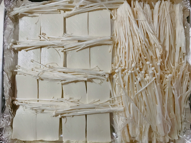 豆腐烤金针菇？金针菇烤豆腐？图2