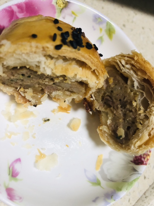 鲜肉饼，这就是所谓酥掉渣的酥皮么图5