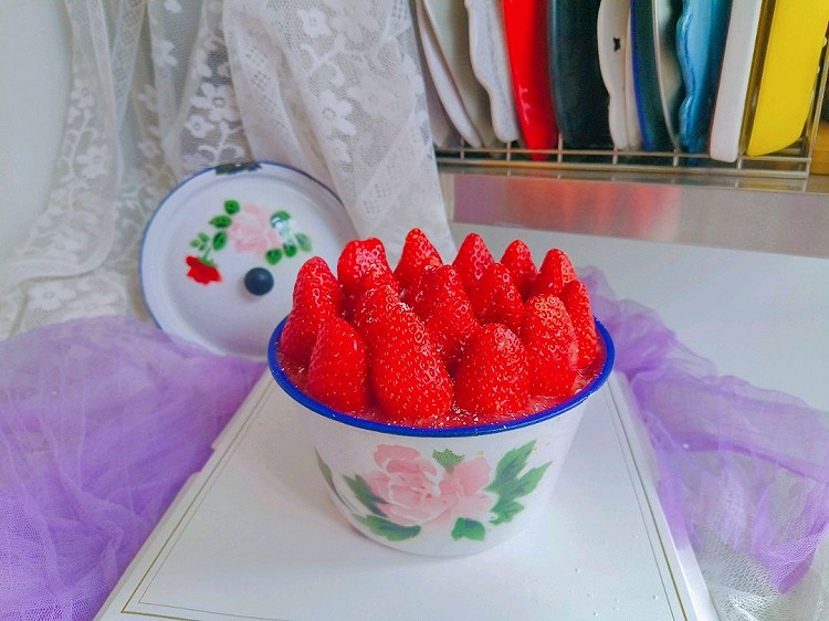 搪瓷盆草莓🍓蛋糕图1