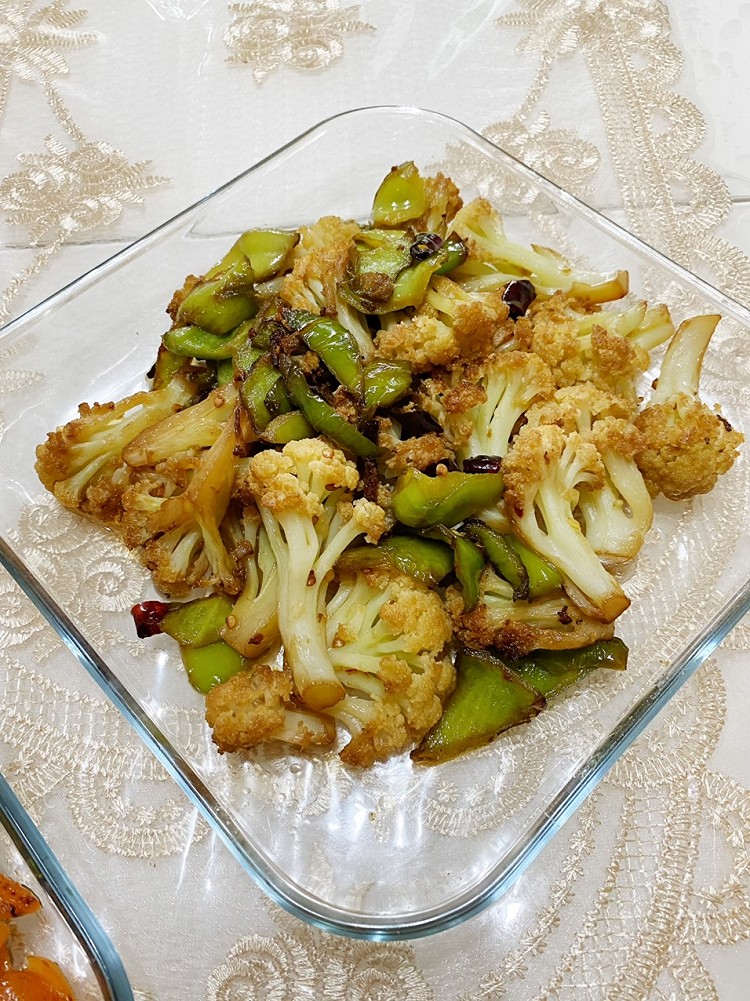 晚餐-蒜香排骨 木耳鸡蛋炒黄瓜 干锅花菜图4