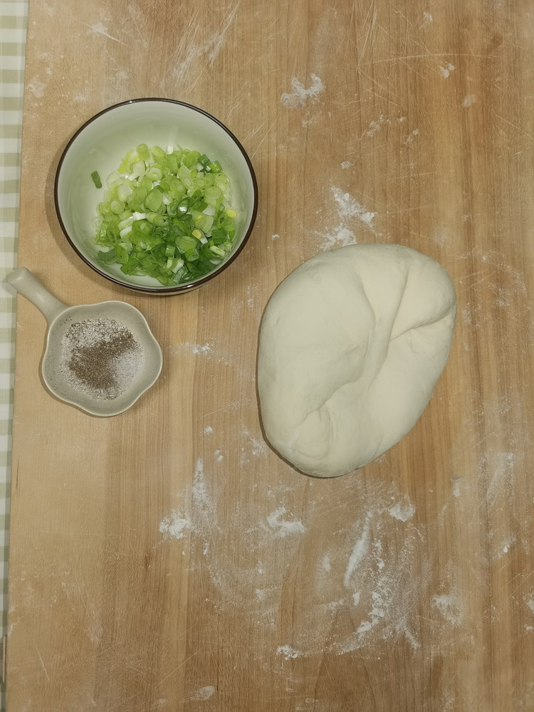 家常葱油饼～真心简单，美味！图1