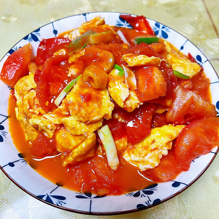 腊肉炒豆干+西红柿炒蛋图2