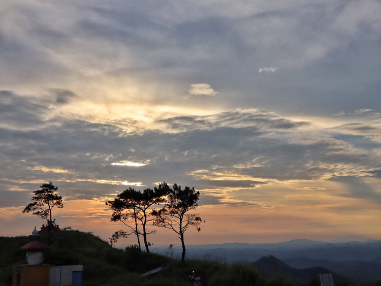 南宁横县霞义山短途旅游野餐攻略图5