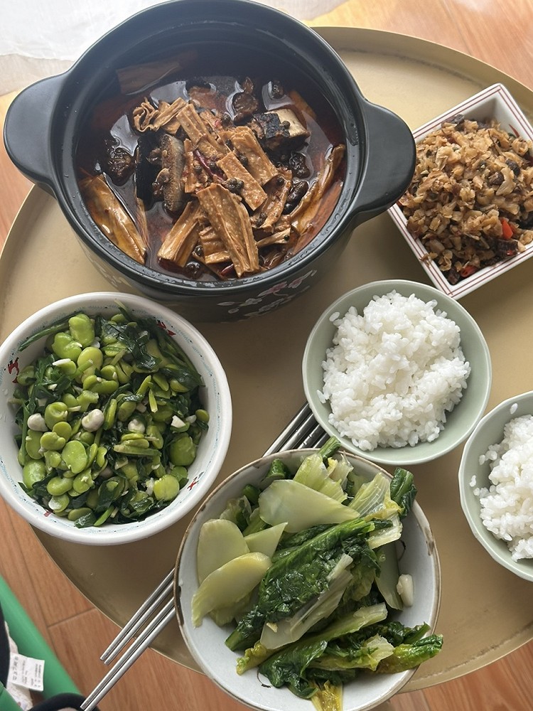 湖北 | 牛排烧腐竹图1