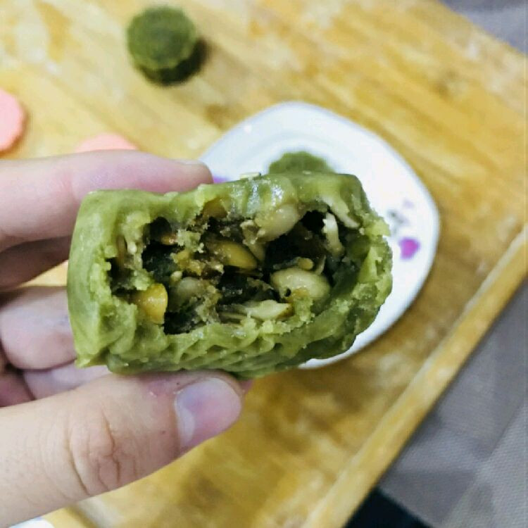 桃山皮五仁月饼图2