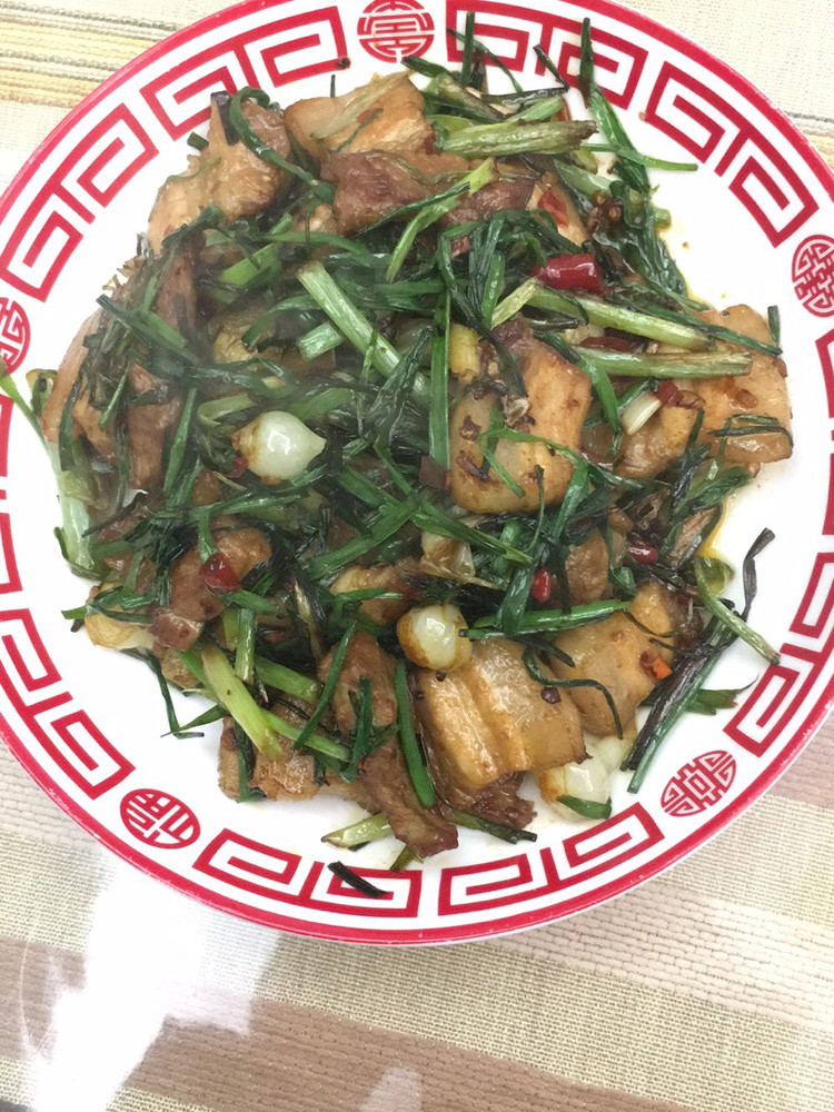 野葱小炒肉图1