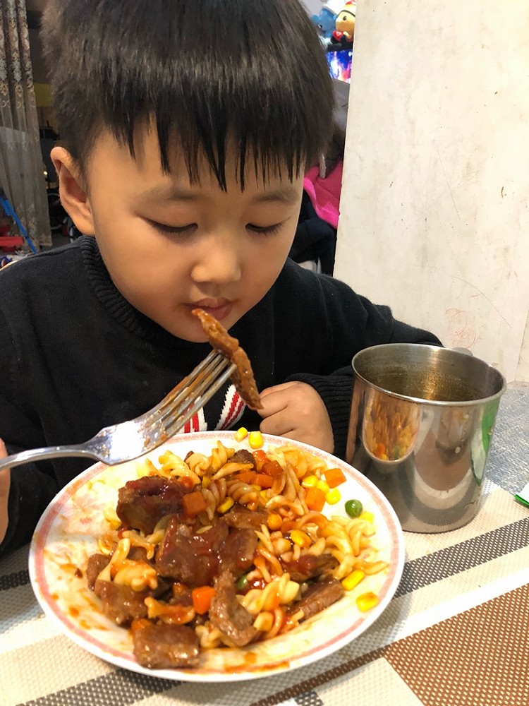 儿童牛排图1