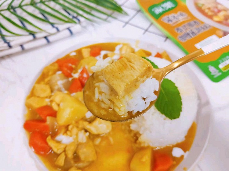 泰式椰香咖喱鸡米饭图3