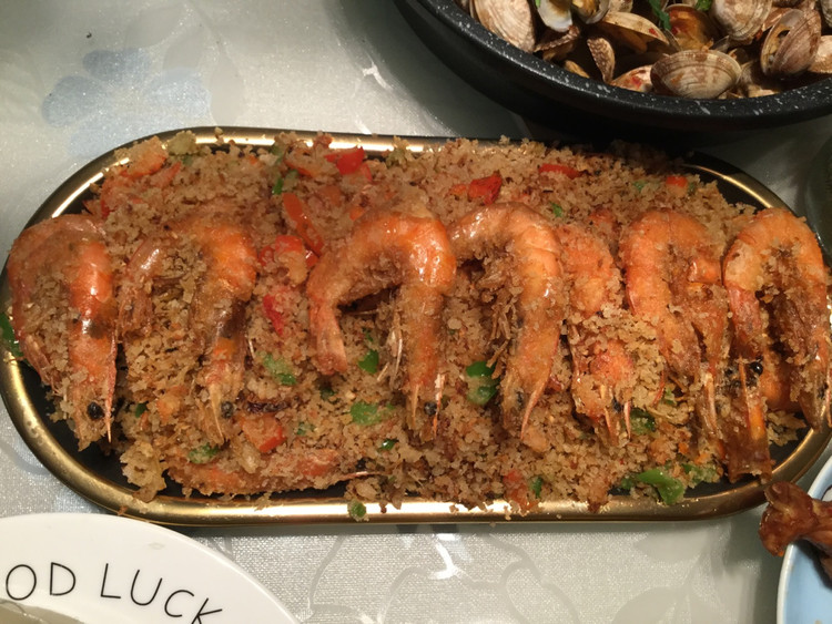 我家年夜饭图6