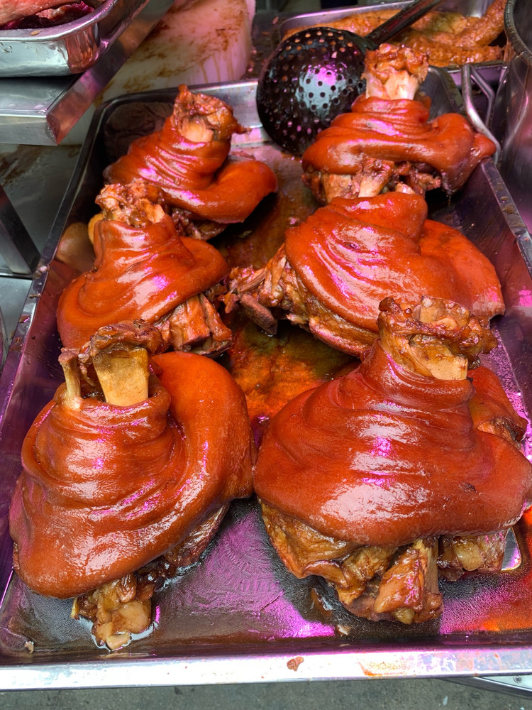 午餐隆江猪脚饭