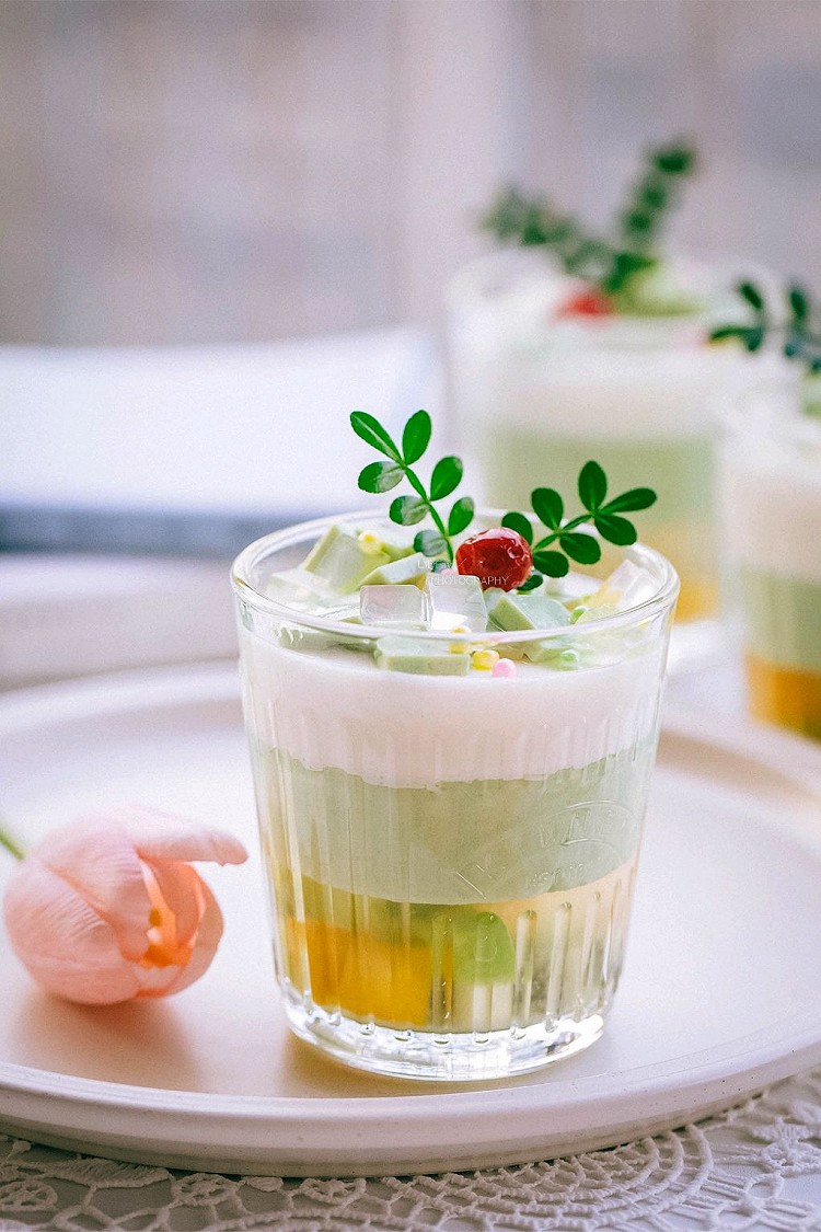 【三色水果果冻杯，这才是春天的样子】图1