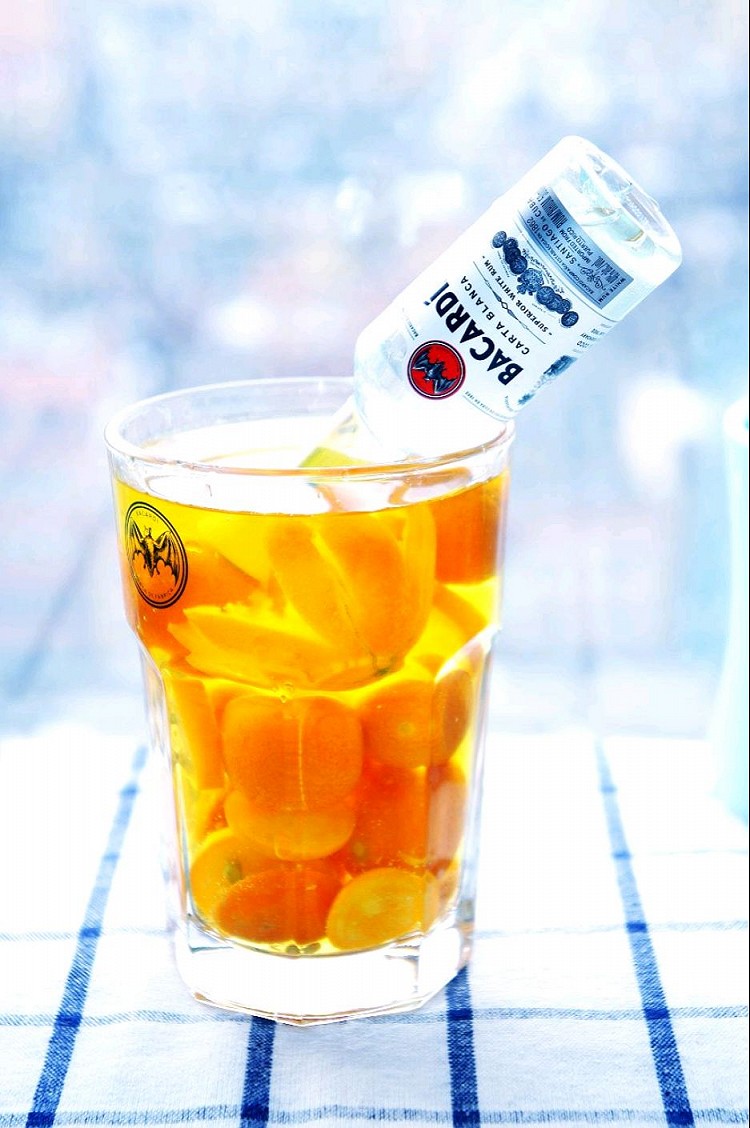 朗姆酒+橙汁=甜蜜蜜图1