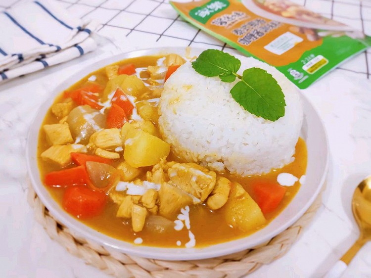 泰式椰香咖喱鸡米饭图2