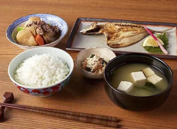 日本料理烹饪技巧—如何煮出美味的米饭？图2