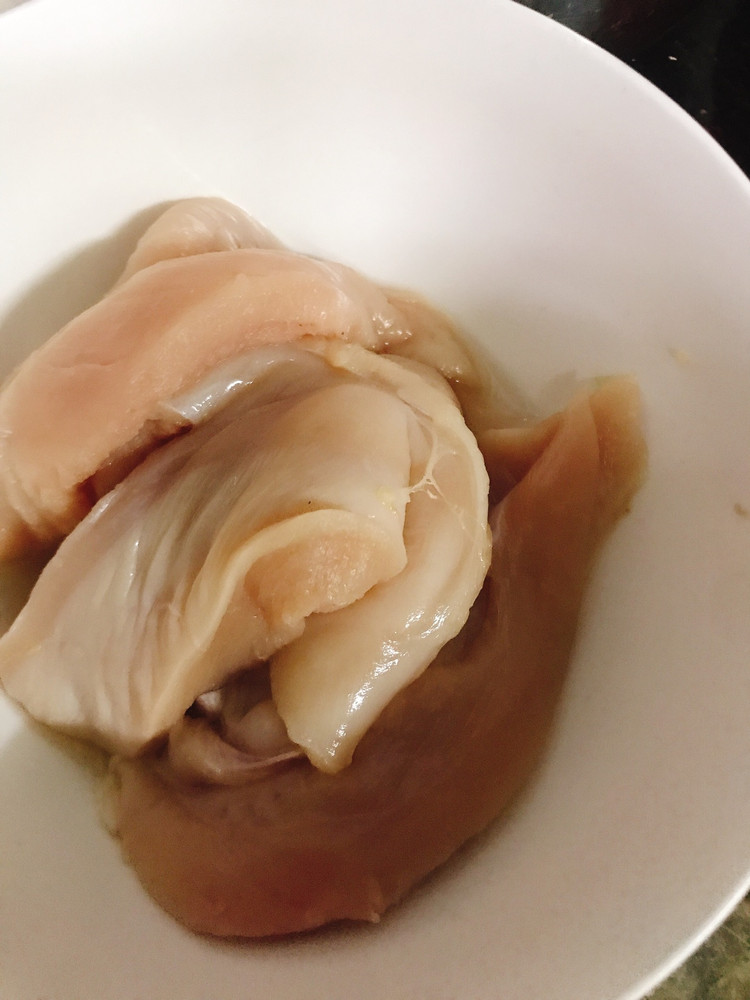 健康香煎藜麦鸡胸虾肉饼图2