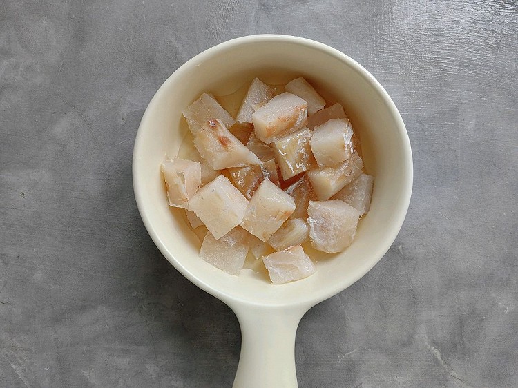 营养丰富又温暖，鳕鱼豆腐汤来一碗。图3