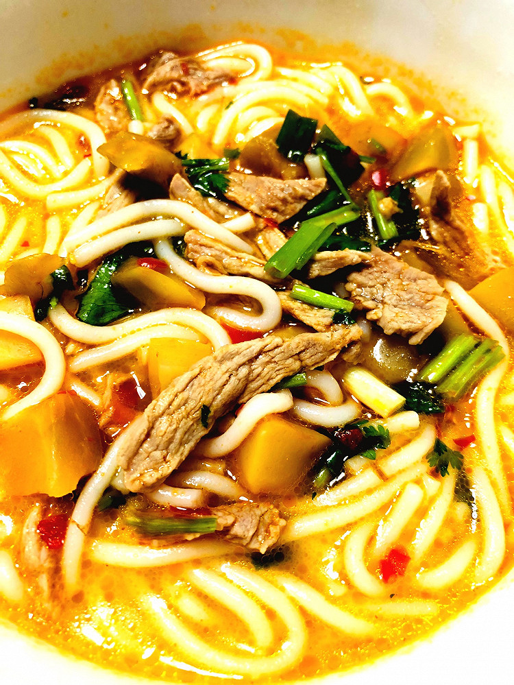 榨菜肉丝粉，好吃停不下来图1