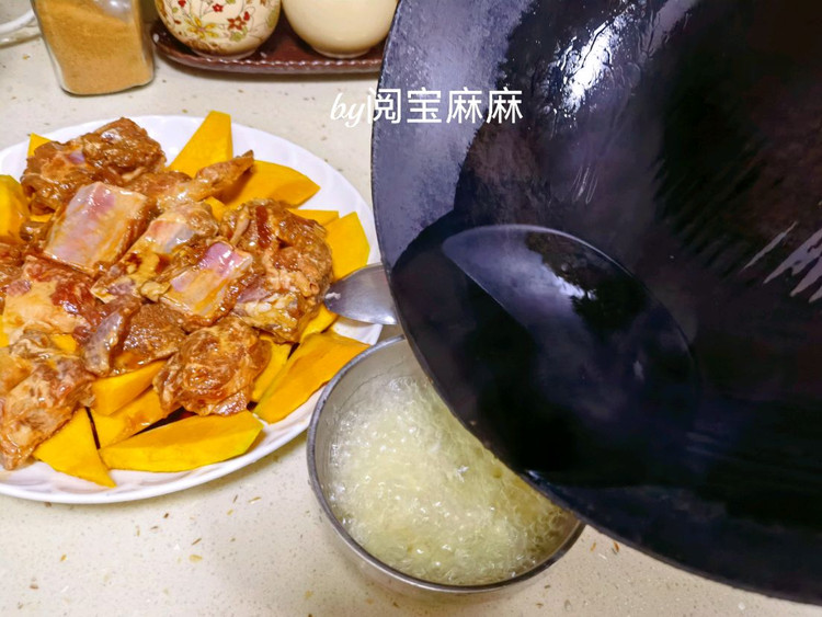 蒜蓉南瓜蒸排骨图6