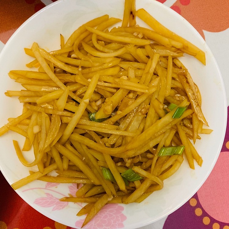 宫保鸡丁➕土豆丝➕豆豉鲮鱼圆生菜图2