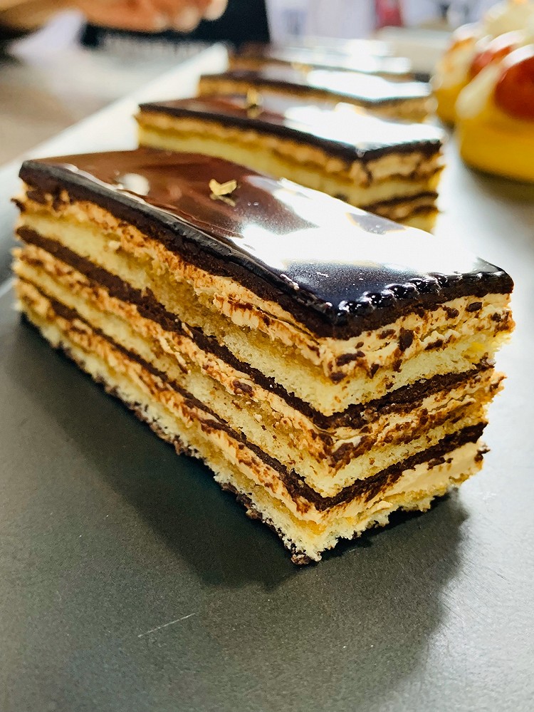 反光的歌剧蛋糕🍰图1