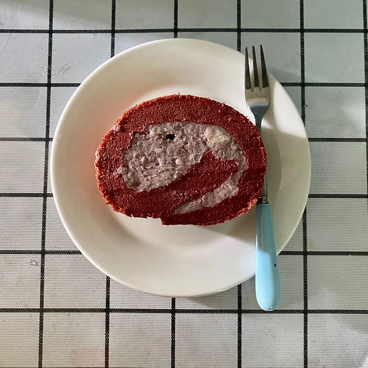 红丝绒芋泥蛋糕卷图2