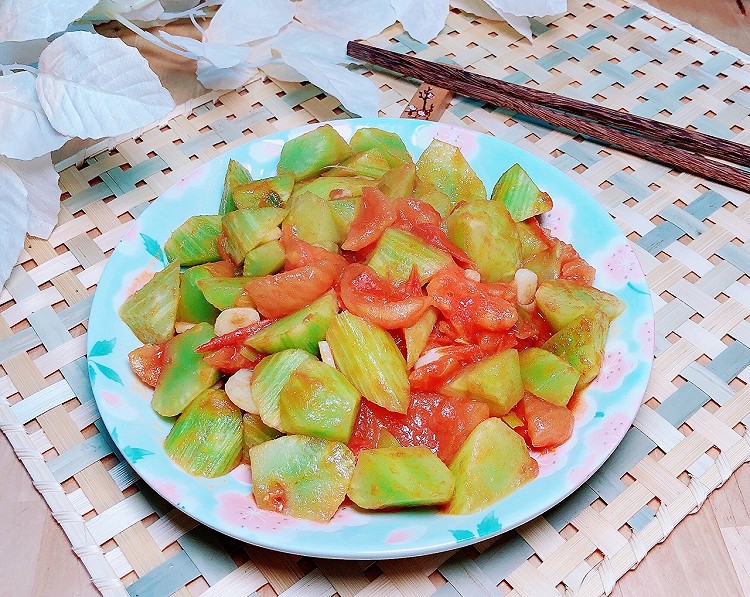 适合四季吃的营养餐——番茄炒莴笋♥️🌹图8