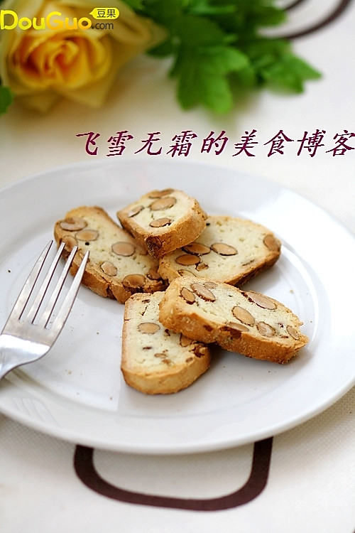 杏仁脆饼：脆，脆！牙口不好的小心！的做法