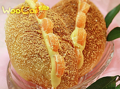 春节特制：椰蓉卡士达面包