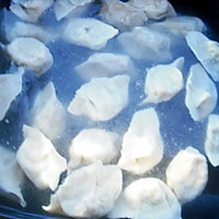榆黄菇肉馅水饺的做法图解14