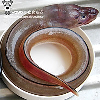 烤鳗鱼的做法图解1