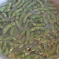 煮毛豆的做法图解3