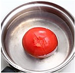 西红柿鸡蛋热汤面的做法图解2