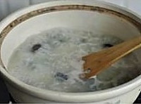 乌鸡红枣粥的做法图解4