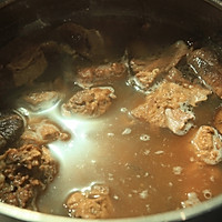 新加坡肉骨茶的做法图解3